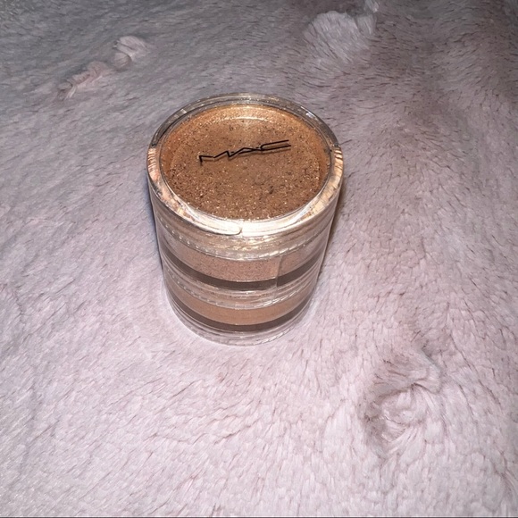 MAC eyeshadow/highlighter loose powder “Stacked 2!” shimmer brand new makeup - Picture 3 of 9